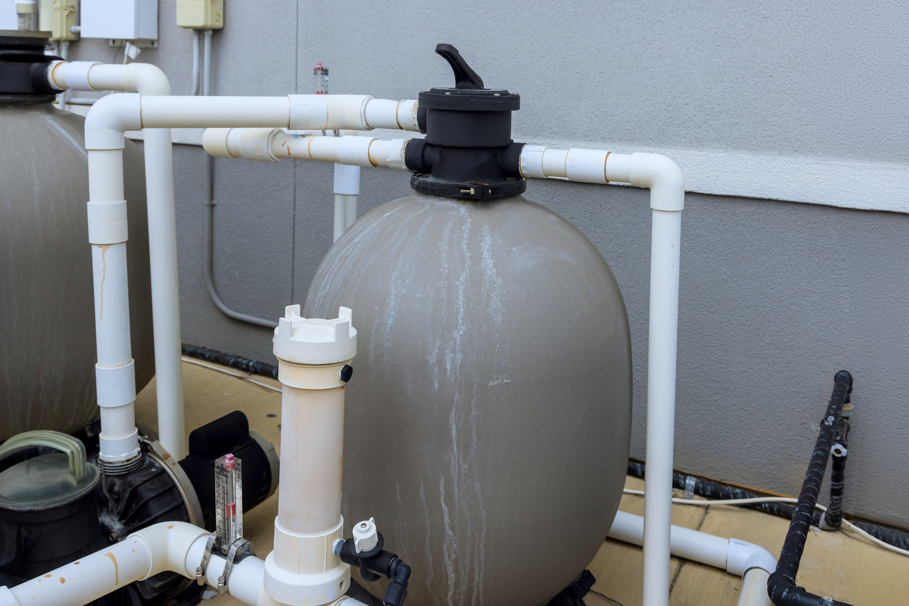 Pool filter change in Abbotsford