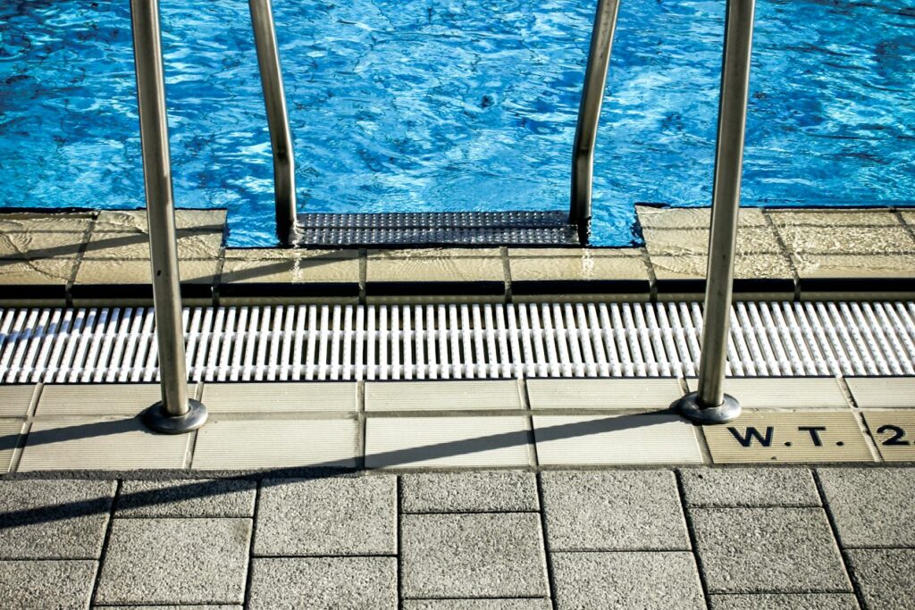 Pool leak detection in Surrey