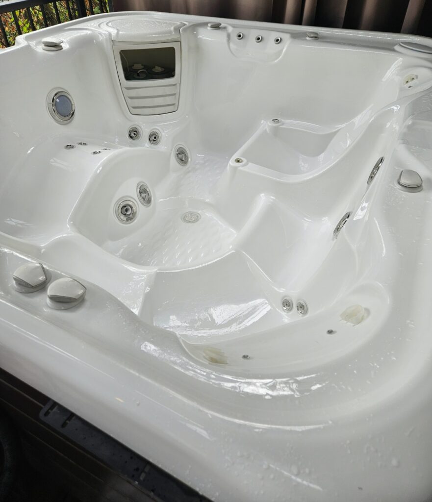 Pool Closing vs. Hot Tub Closing in Winter - What Should You Do With Your Hot Tub